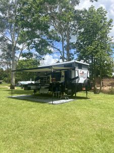 Sirocco Grande 15ft Off Road Pop Top Hybrid Caravan with Ensuite