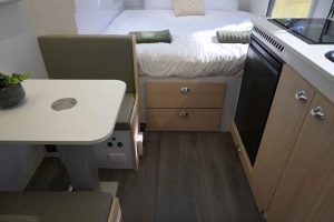 Retreat 16ft hybrid off road caravan - underbed storage, dinette